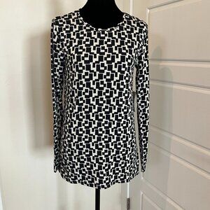 Premise Studio Black and off White tunic blouse, Size Small